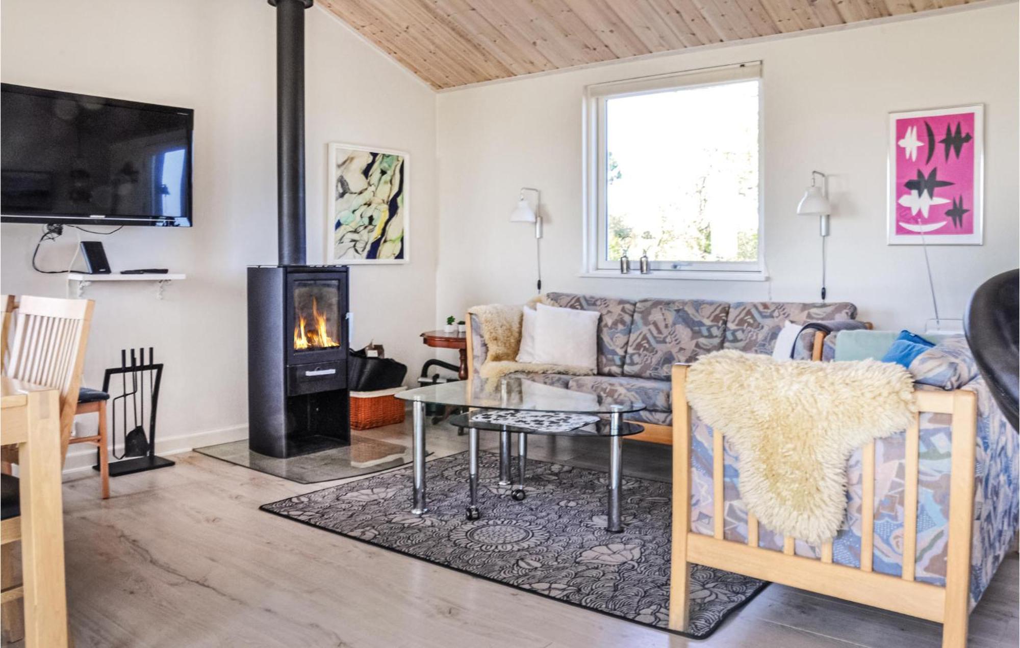 Cozy Home In Otterup With Kitchen Exteriér fotografie